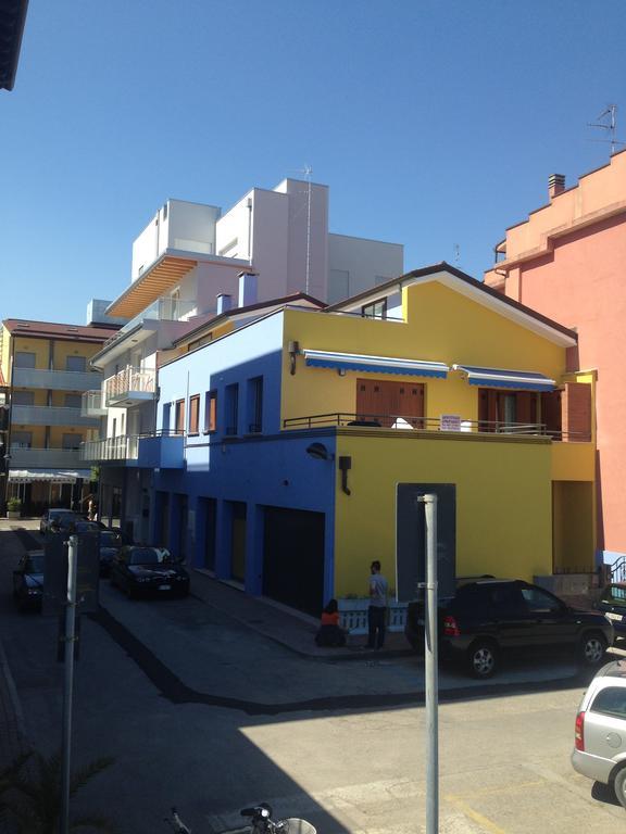 Residence La Perla Каорле Экстерьер фото
