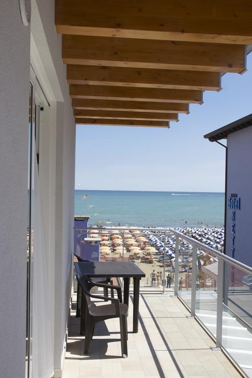 Residence La Perla Каорле Экстерьер фото